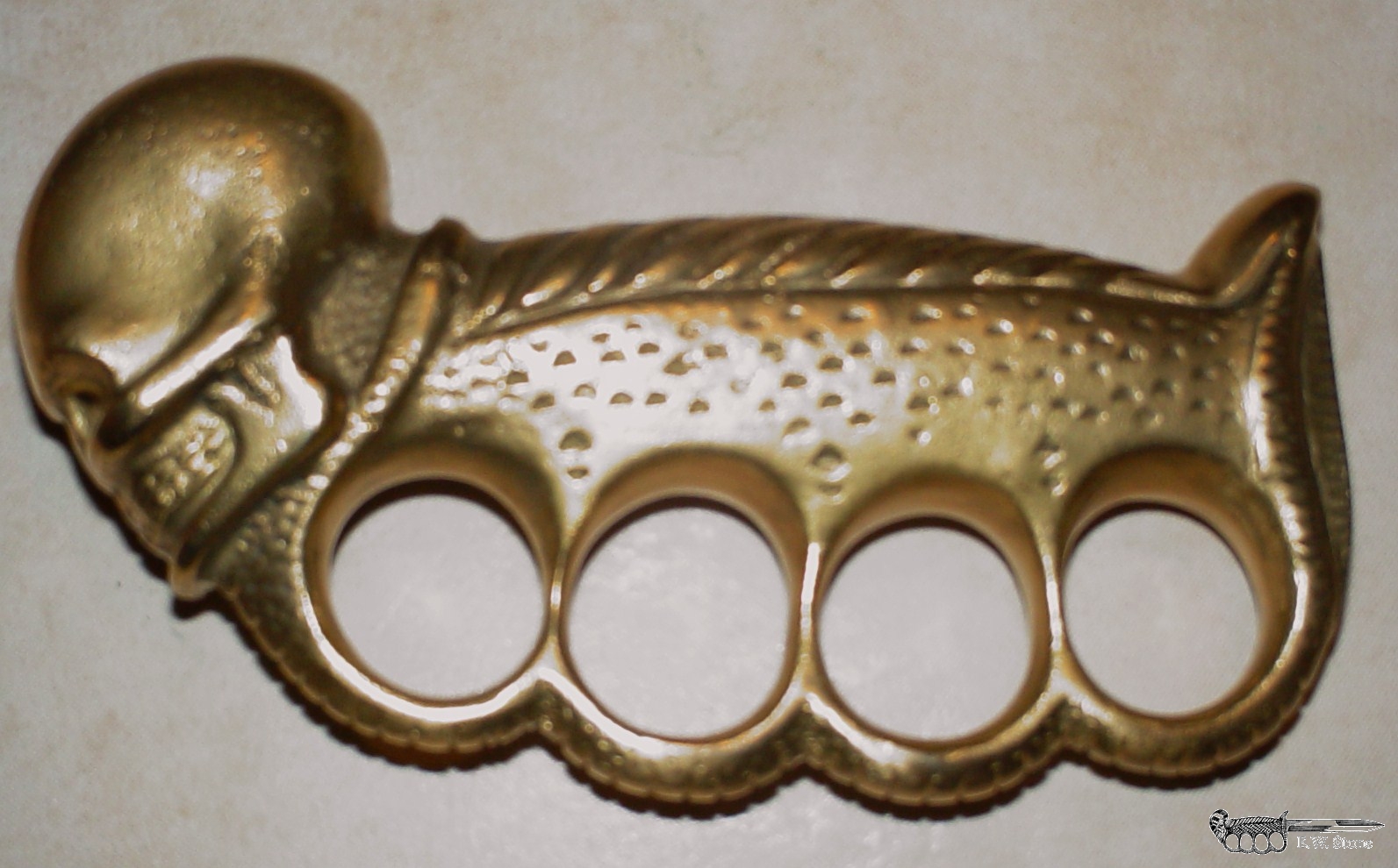 Brass Knuckles for Sale - Can I Buy One Legally?